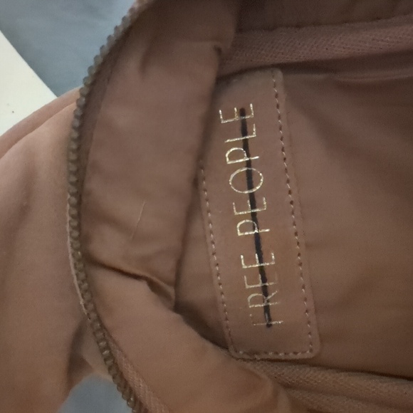 NWT Free People Hudson Sling Bag Crossbody Pink Suede Leather - Picture 4 of 11